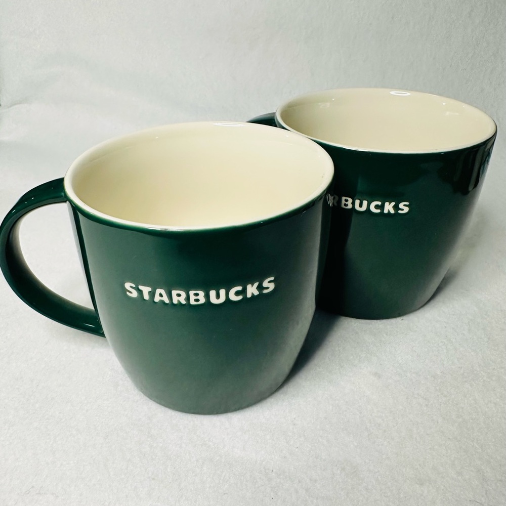Starbucks Holiday 2011 mugs. Discontinued Rare Set of 2 - Picture 4 of 5